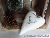 Coeur en lin blanc